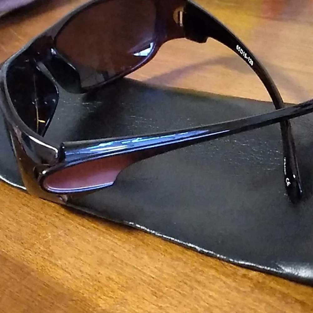 Nike sunglasses - Picture 3 of 4